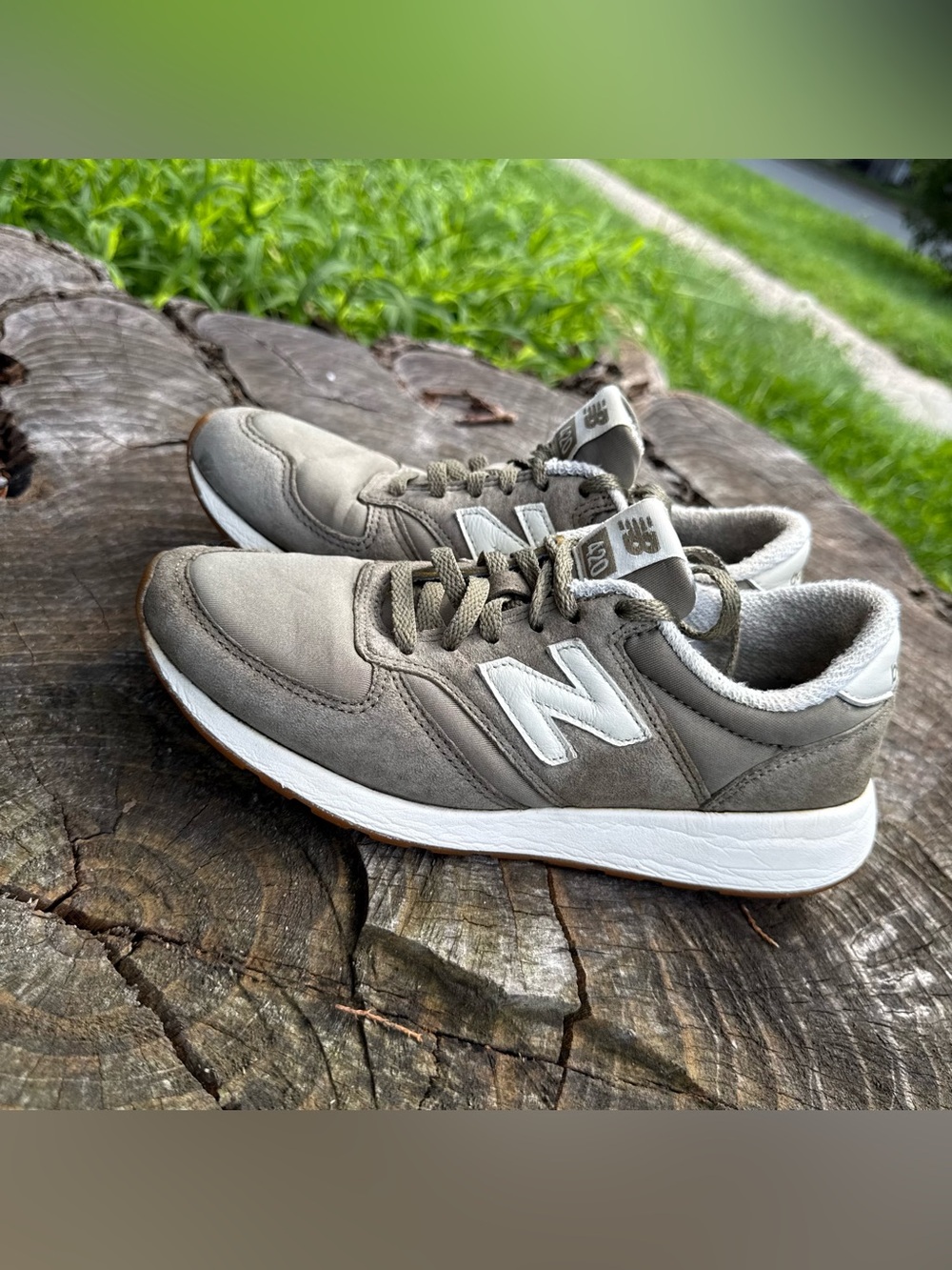 New Balance 420 women sneaker  shoes size 7